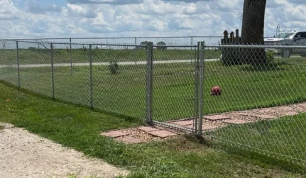 Commercial Fencing 1